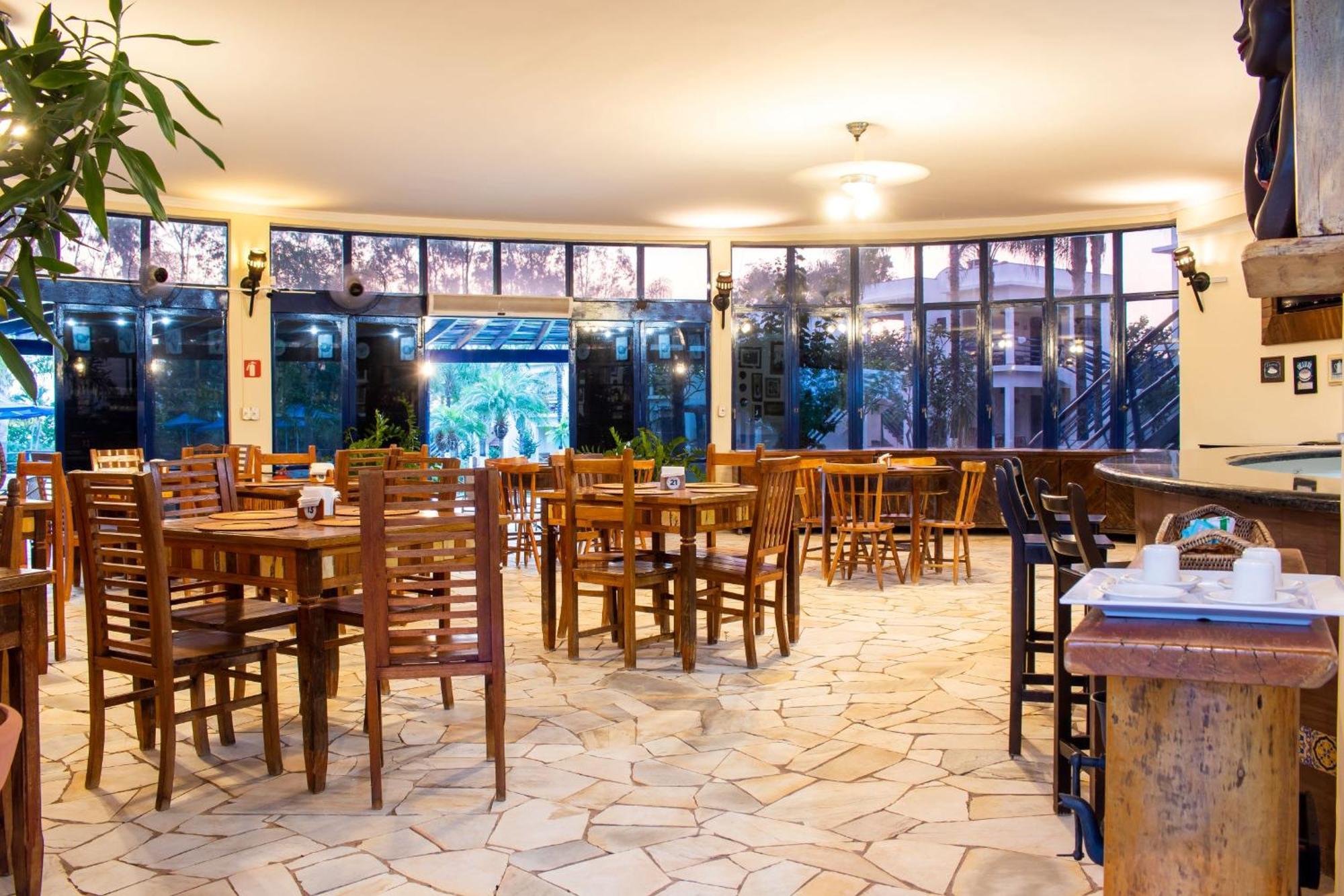 Mirante Hotel 4*